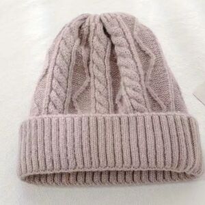 New! Warm beanie  hat - BTQ